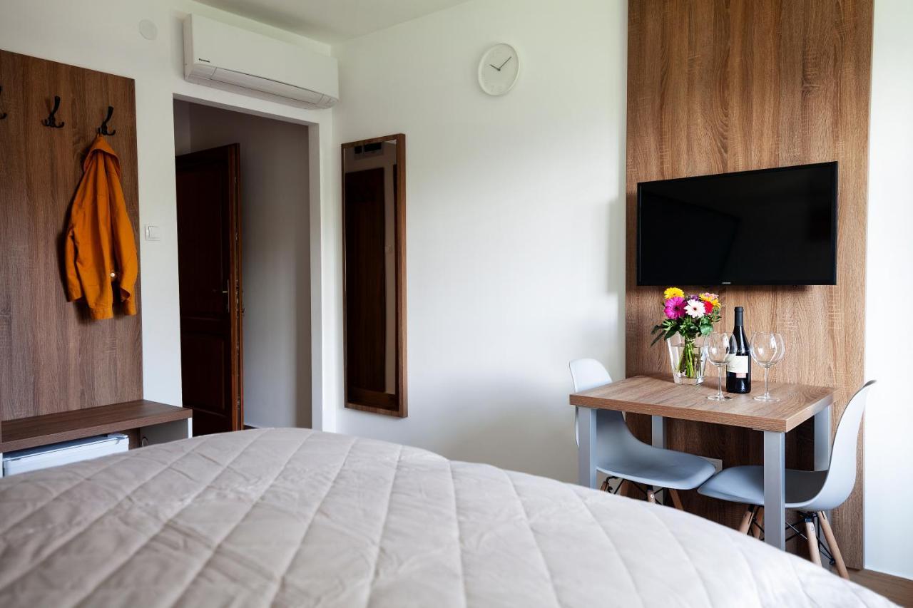 Hvt Comfort Apartments Mezőkövesd Dış mekan fotoğraf
