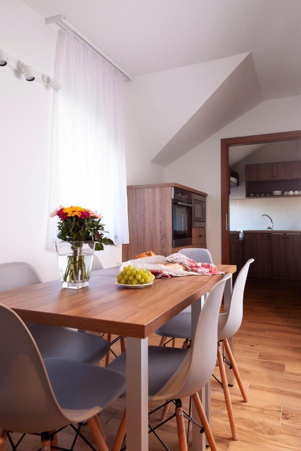 Hvt Comfort Apartments Mezőkövesd Dış mekan fotoğraf